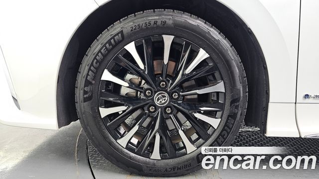Toyota Alphard из Кореи Encar
