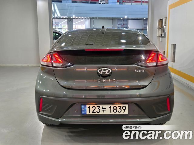 Hyundai Ioniq из Кореи Encar