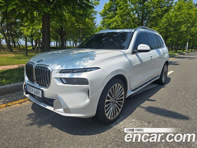 BMW X7 xDrive 40d Design Pure Excellence 6-Seater — пробег 48 012 км — фото 1 из 5