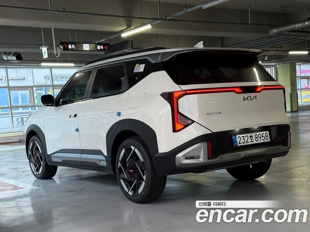 Kia Seltos Gasoline 1.6T 2WD Signature — пробег 785 км — фото 5 из 5