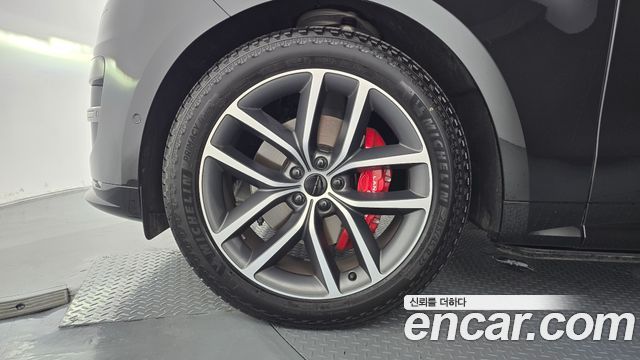 Land Rover Range Rover Sport из Кореи Encar
