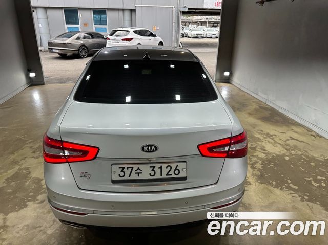 Kia K7 из Кореи Encar