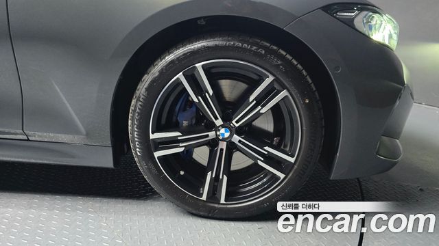 BMW 3-Series из Кореи Encar