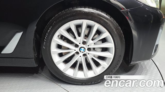 BMW 5-Series из Кореи Encar