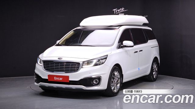 Kia Carnival 9-seater Hi-Limousine Prestige High roof — пробег 187 761 км — фото 1 из 5