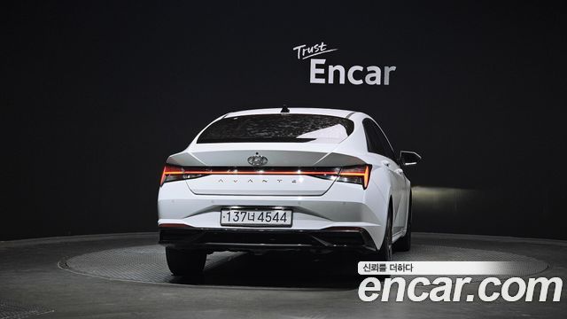 Hyundai AVANTE из Кореи Encar