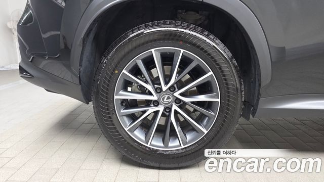 Lexus NX из Кореи Encar