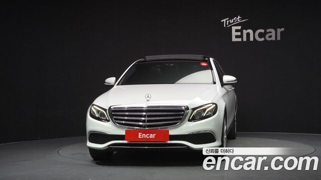 Mercedes-Benz E-Class из Кореи Encar