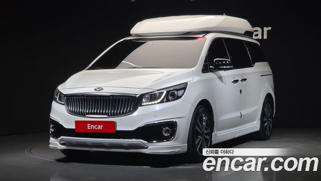 Kia Carnival Gasoline 9-seater Hi-Limousine Noblesse — пробег 156 425 км — фото 1 из 5