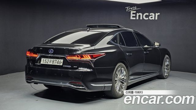 Lexus LS из Кореи Encar