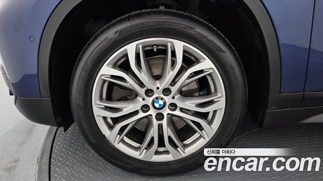 BMW X1 xDrive 20d Joy — пробег 68 378 км — фото 5 из 5