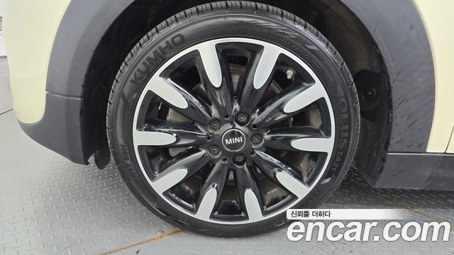 Mini Cooper из Кореи Encar