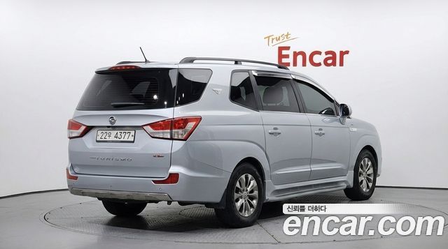 Ssangyong KORANDO 4WD Outdoor Edition 9-seater — пробег 79 948 км — фото 2 из 5