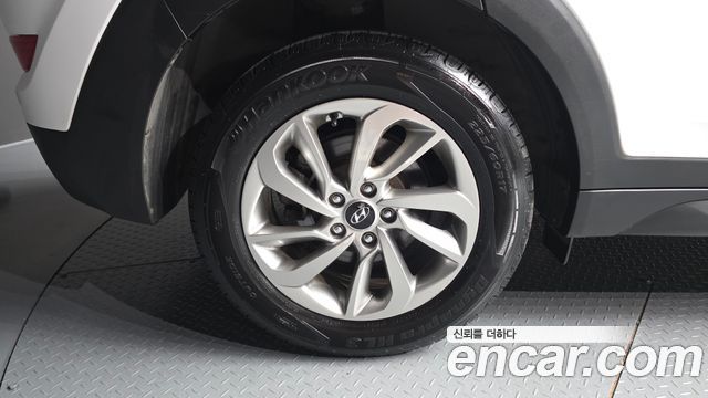 Hyundai Tucson из Кореи Encar
