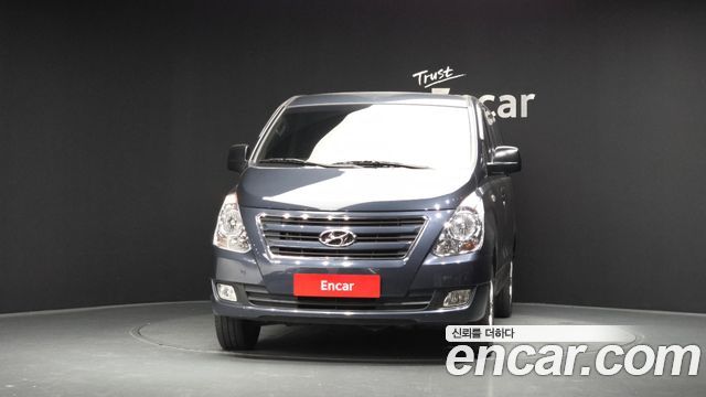 Hyundai Starex 11-Seater Wagon Modern — пробег 51 199 км — фото 3 из 5