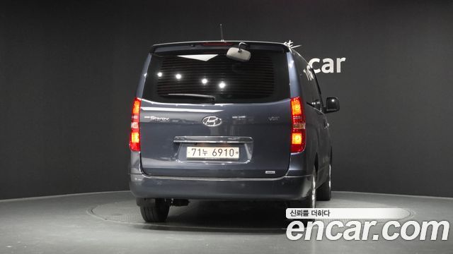 Hyundai Starex 11-Seater Wagon Modern — пробег 51 199 км — фото 4 из 5