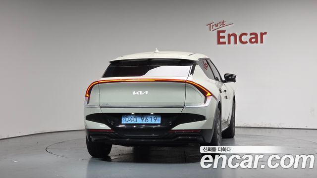 Kia EV6 из Кореи Encar