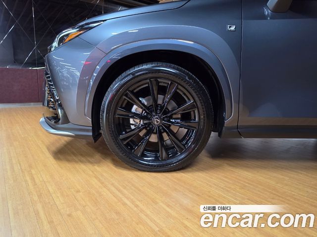 Lexus NX из Кореи Encar