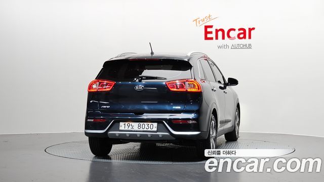 Kia Niro из Кореи Encar
