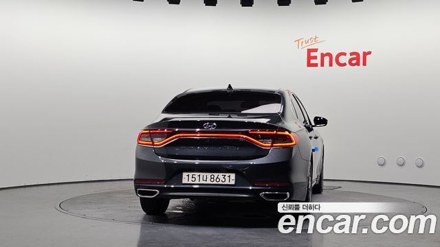 Hyundai Grandeur из Кореи Encar