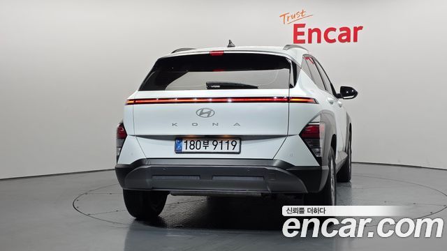 Hyundai Kona из Кореи Encar