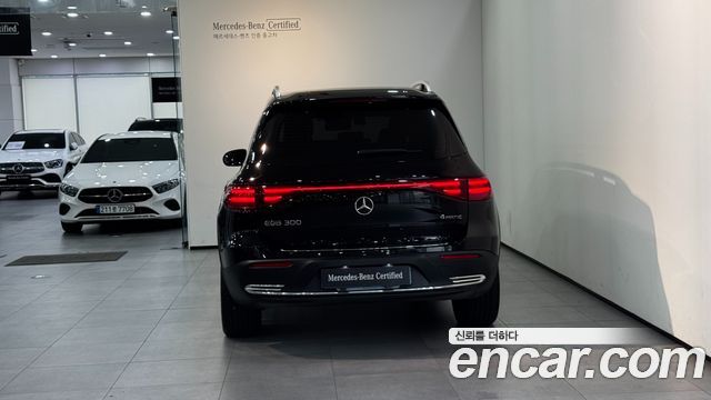 Mercedes-Benz EQB из Кореи Encar