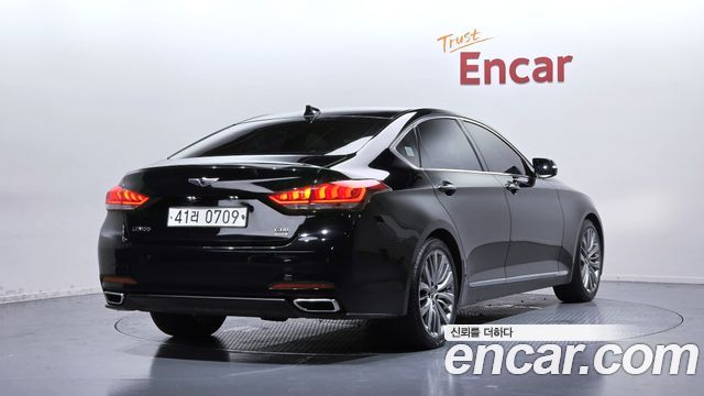 Hyundai Genesis из Кореи Encar