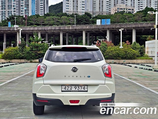 Ssangyong TIBOLI из Кореи Encar