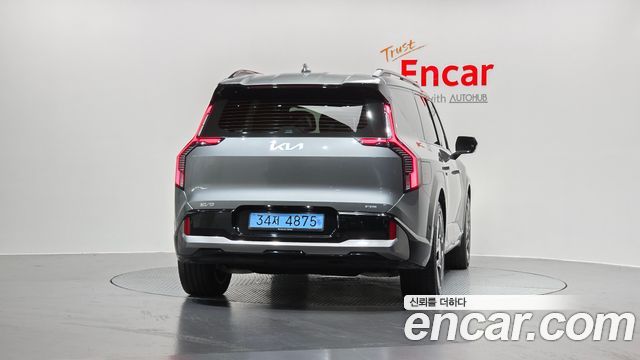 Kia EV9 из Кореи Encar