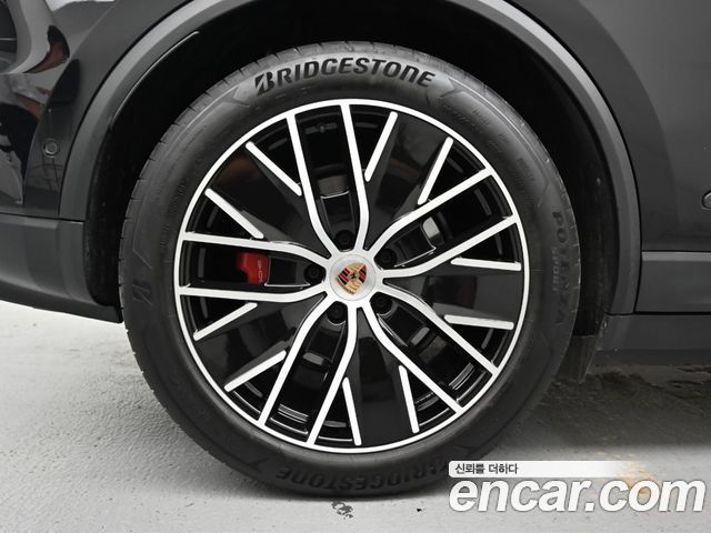 Porsche Macan из Кореи Encar
