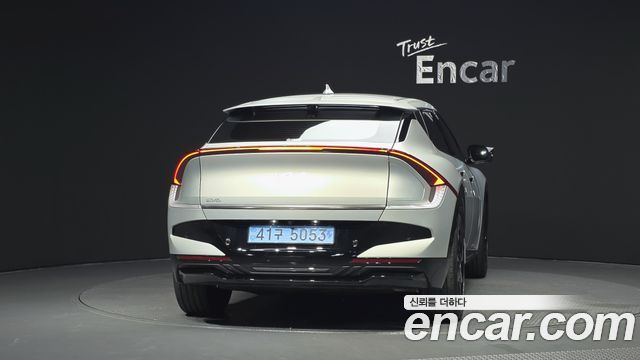 Kia EV6 из Кореи Encar