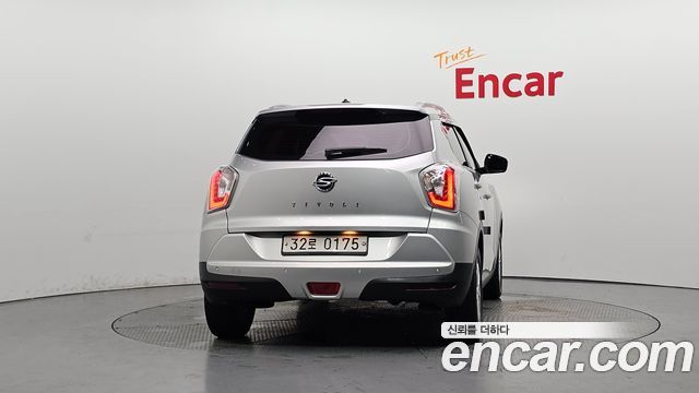 Ssangyong TIBOLI из Кореи Encar