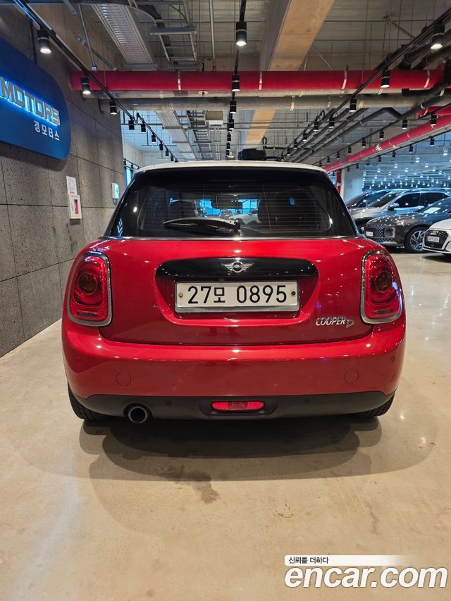 Mini Cooper из Кореи Encar