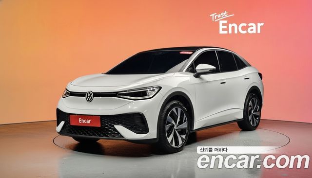 Volkswagen ID.5 Pro — пробег 15 748 км — фото 1 из 5
