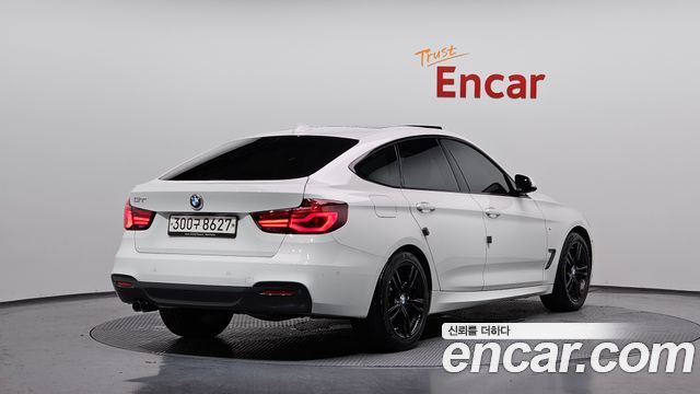 BMW Gran Turismo GT 320d M Sport Premium — пробег 63 794 км — фото 2 из 5