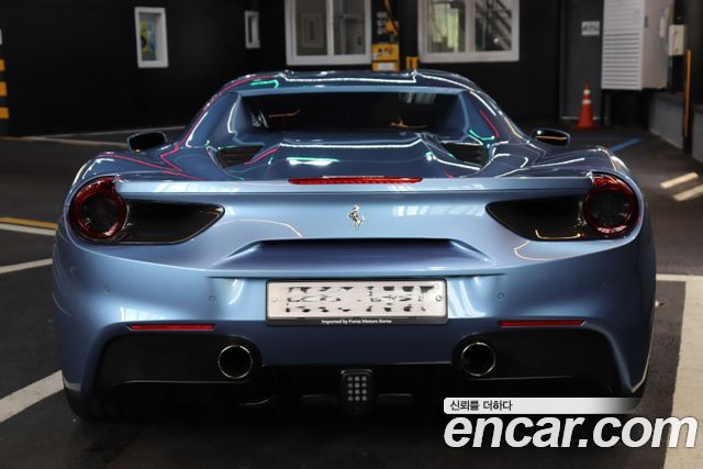 Ferrari 488 из Кореи Encar