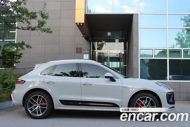 Porsche Macan из Кореи Encar