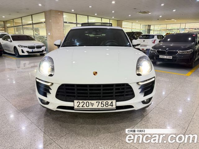 Porsche Macan из Кореи Encar