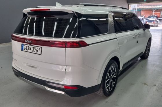 Kia Carnival Gasoline 9-Seater Signature — пробег 45 789 км — фото 2 из 5