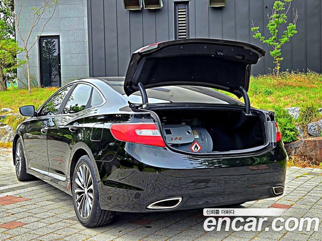 Hyundai Grandeur LPG HG300 Premium — пробег 178 208 км — фото 5 из 5