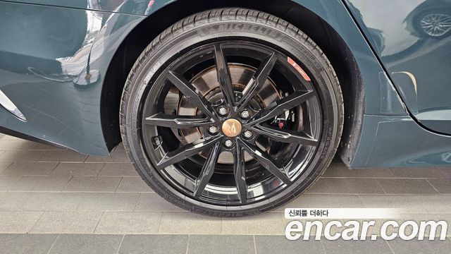 Kia Stinger из Кореи Encar