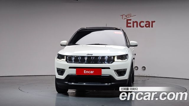 Jeep Compass 2.4 Limitied AWD — пробег 39 275 км — фото 3 из 5