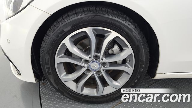 Mercedes-Benz C-Class из Кореи Encar