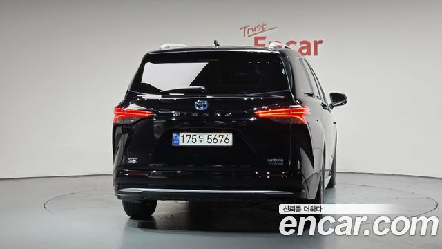 Toyota Sienna из Кореи Encar