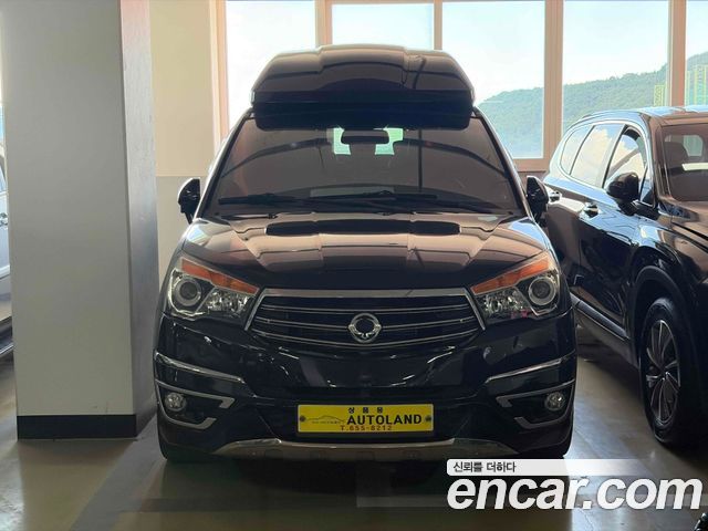Ssangyong KORANDO 4WD Chateau 11-seater High-roof — пробег 94 175 км — фото 2 из 5