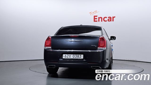 Chrysler 300C из Кореи Encar