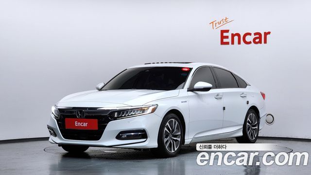 Honda Accord 2.0 Hybrid Touring — пробег 169 062 км — фото 1 из 5