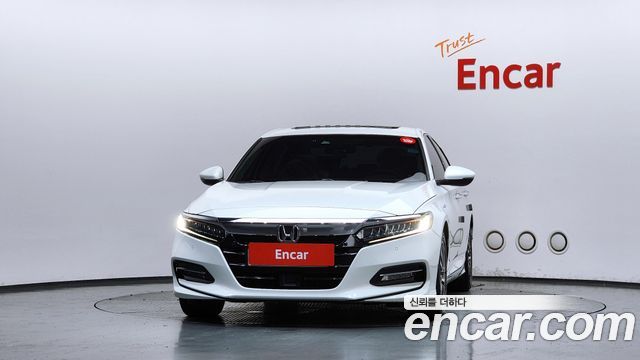 Honda Accord 2.0 Hybrid Touring — пробег 169 062 км — фото 3 из 5