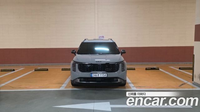 Kia Carnival HEV 7-Seater X Line — пробег 560 км — фото 1 из 5