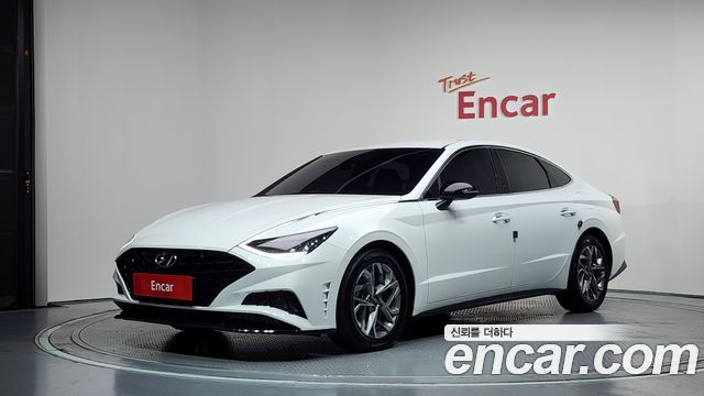 Hyundai Sonata 2.0 Modern — пробег 106 821 км — фото 1 из 5